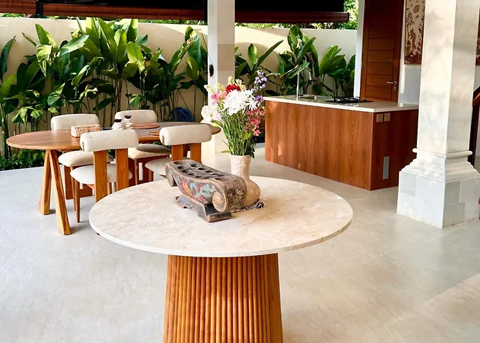 Kubu Bukal - The Balinese Villa *